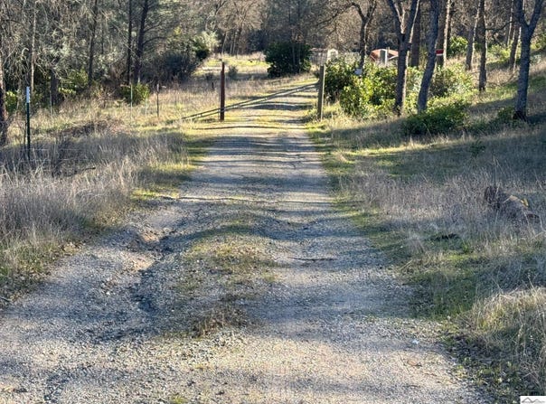 16015 Apache Trail, Corning, CA 96021