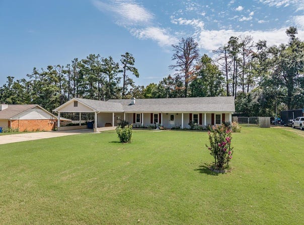 147 Hemlock Road, BATESVILLE, MS 38606