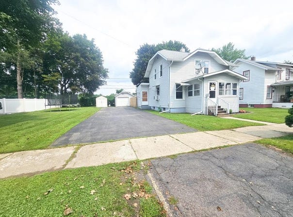 113 Willys St, Elmira, NY 14904