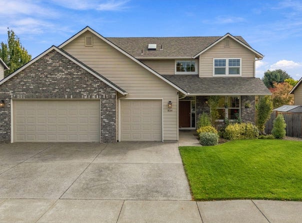 834 VAN BUREN Dr, Salem, OR 97304