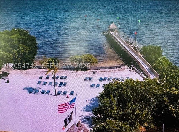 500 Burton Dr, Key Largo, FL 33070