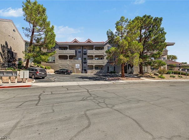 701 Capri Drive, Boulder City, NV 89005