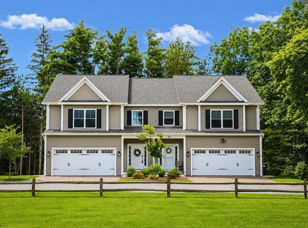51 Blacksmith Drive, Colchester, VT 05446
