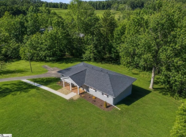 115 Pinetree Lane, Easley, SC 29640