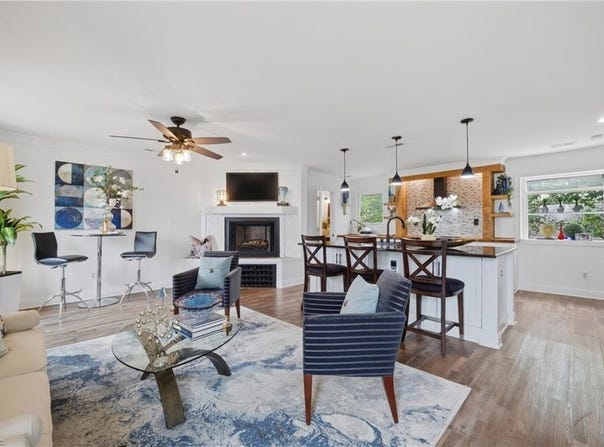 1262 W Ocean View Avenue, Norfolk, VA 23503