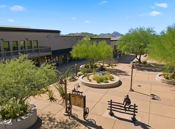 7100 E CAVE CREEK Road, Cave Creek, AZ 85331