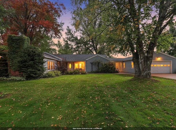 390 RIVER Heights, SHAWANO, WI 54166-0000