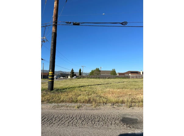 18130 Bold Venture Drive, Tehachapi, CA 93561