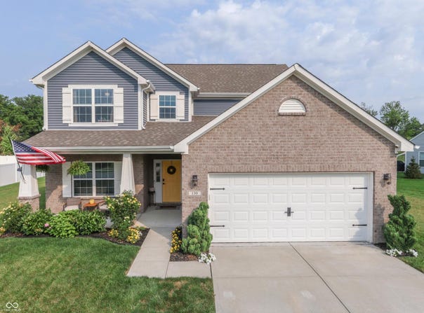 130 Blue Lace Drive, Whiteland, IN 46184