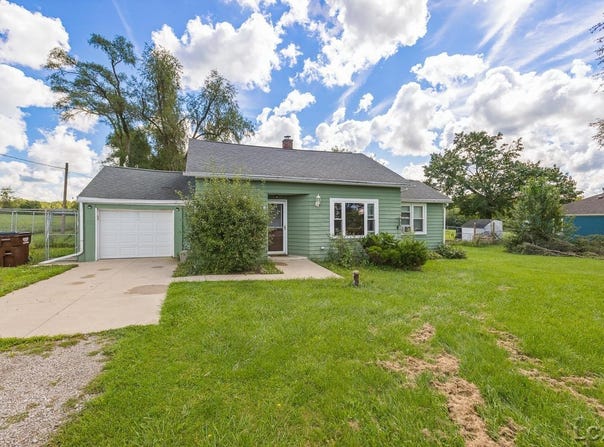 6561 N Adrian Highway, Tecumseh, MI 49286