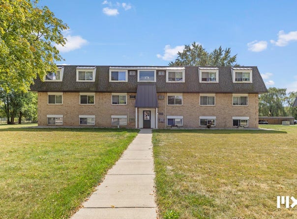 757 W Shepherd Street, Charlotte, MI 48813