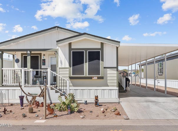 1363 N PLAZA Drive, Apache Junction, AZ 85120