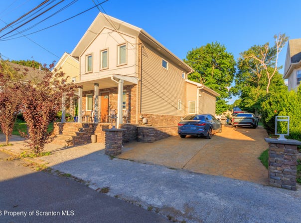 216 N Lincoln Avenue, Scranton, PA 18504