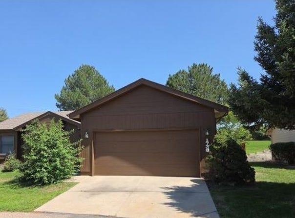 1738 Glen Meadows Dr, Greeley, CO 80631