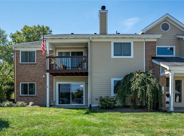 124 Mallard Glen Drive, Centerville, OH 45458