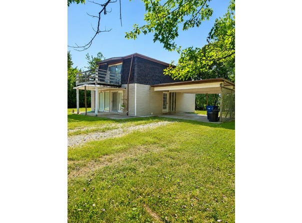 190 Old Bronston School Road, Bronston, KY 42518
