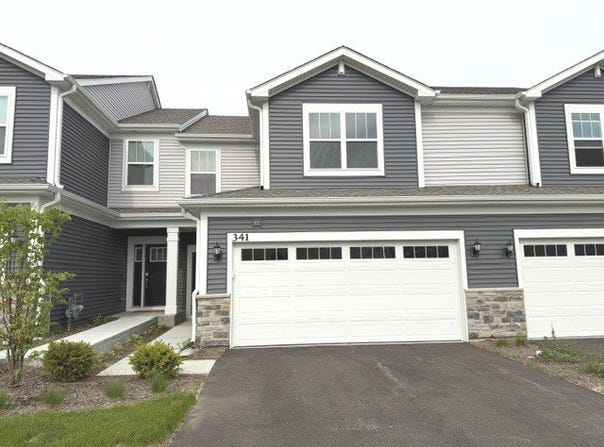 341 Red Oak Circle, Volo, IL 60020