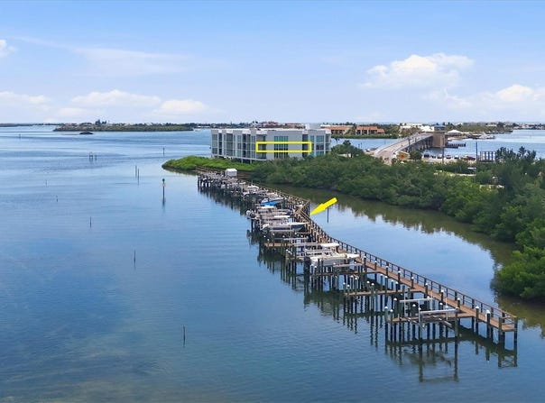 1375 BEACH Road, ENGLEWOOD, FL 34223