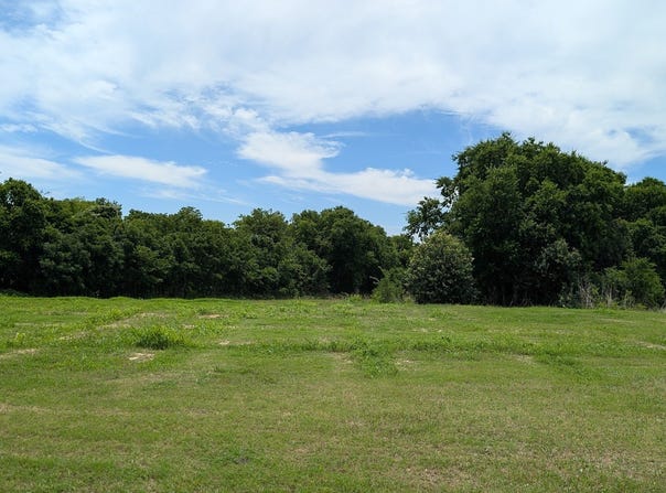 209 Rosetree Court, Hewitt, TX 76643