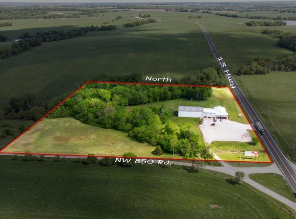 8559 Mo-13, Clinton, MO 64735