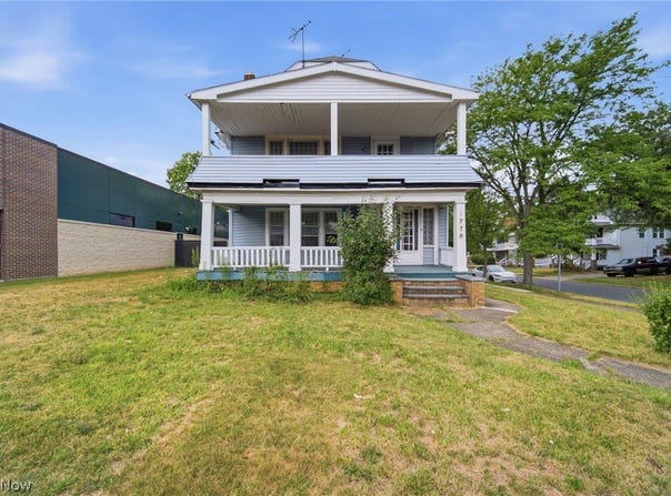 1776 S Taylor Road, Cleveland Heights, OH 44118