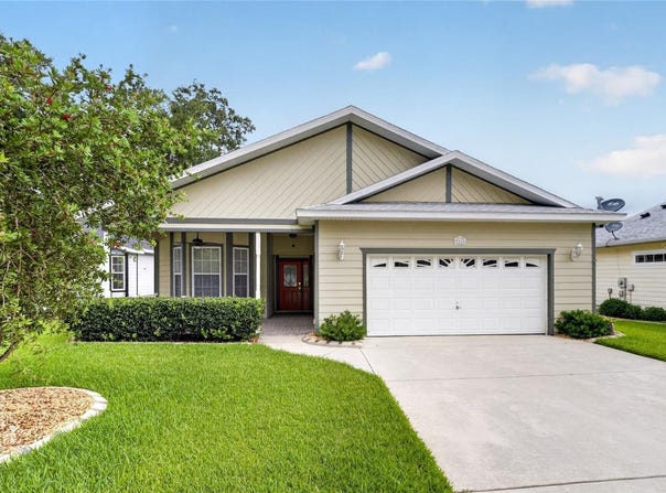 2216 NE 40TH Terrace, OCALA, FL 34470
