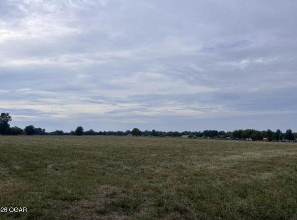 County Road 160, Carthage, MO 64836