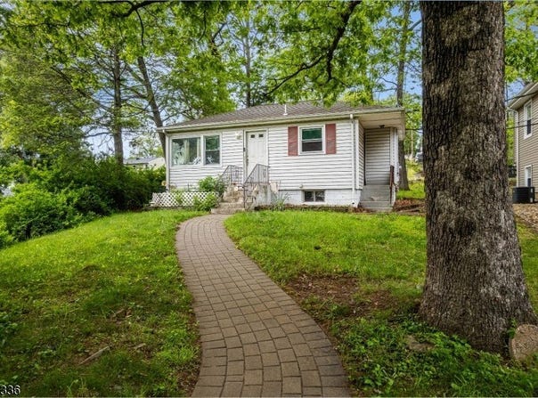 519 Davsel Rd, Roxbury Twp., NJ 07850-1707