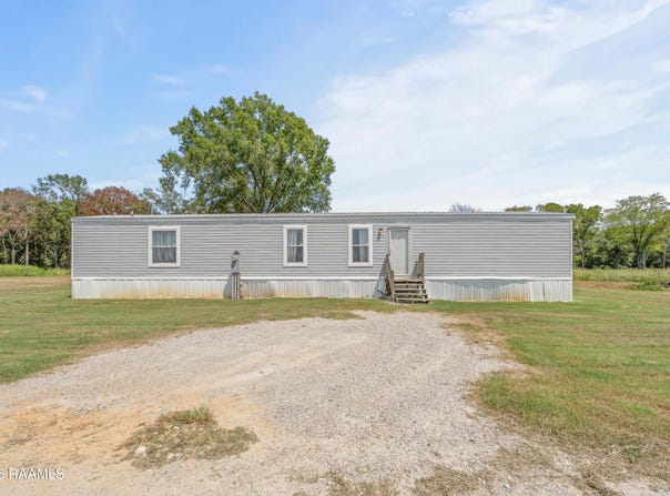 372 Casanova Road, Crowley, LA 70526