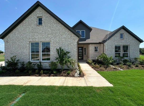 585 Brown Road, Leonard, TX 75452