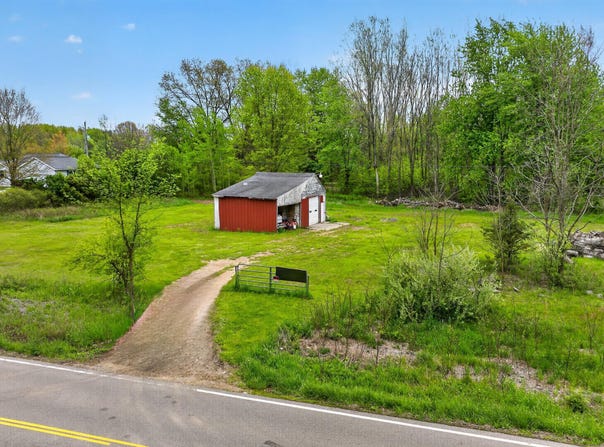 Mccain Road, Parma, MI 49269