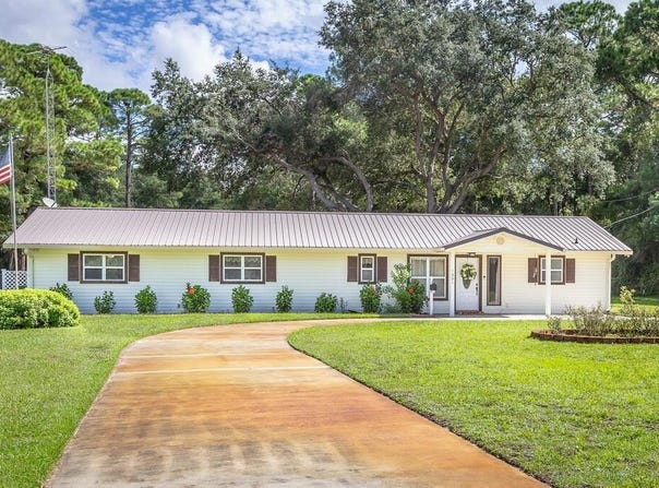 1001 Bluff Rd, Apalachicola, FL 32320