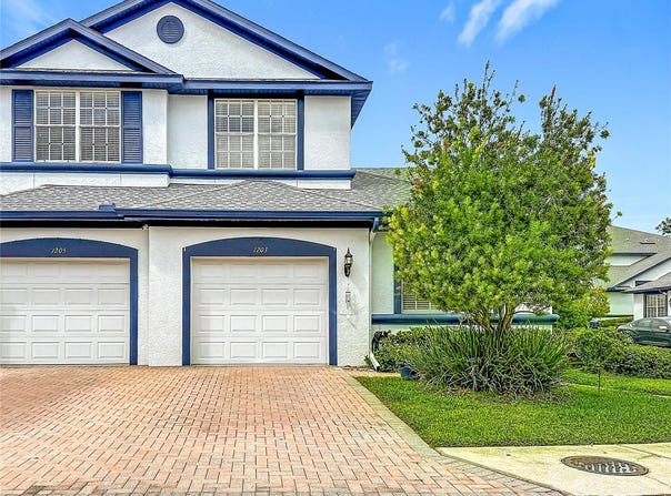 1203 SUMMERGATE Drive, VALRICO, FL 33594