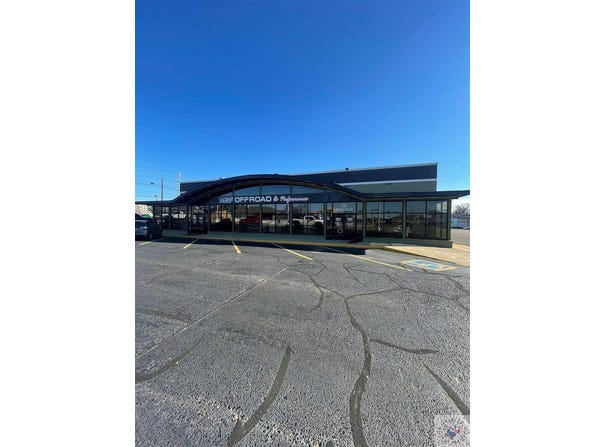 702 Texas Blvd., Texarkana, TX 75501
