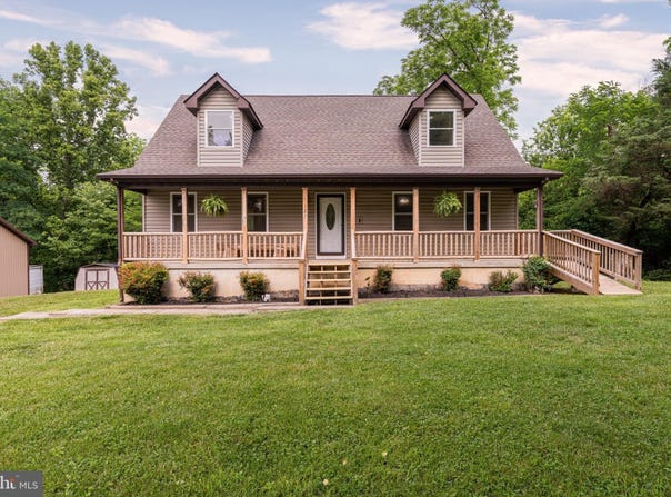 123 BEACH Drive, FRONT ROYAL, VA 22630