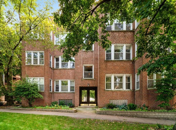 1114 Main Street, Evanston, IL 60202