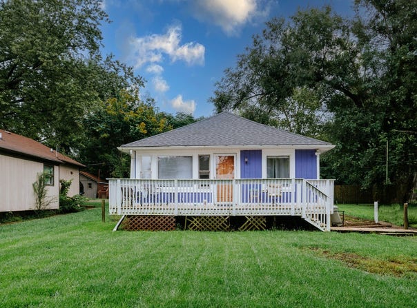 39197 N Willow Lane, Antioch, IL 60002
