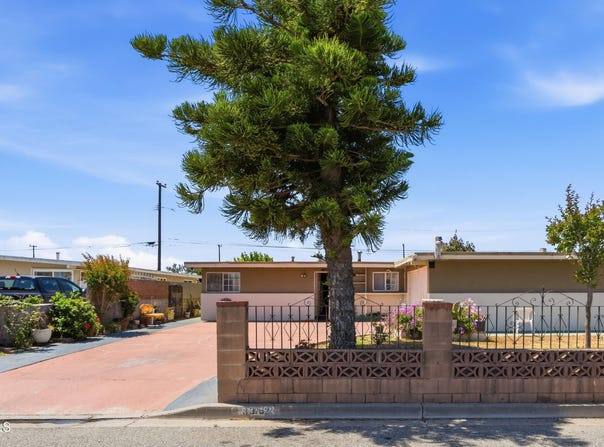 362 Salem Avenue, Oxnard, CA 93036