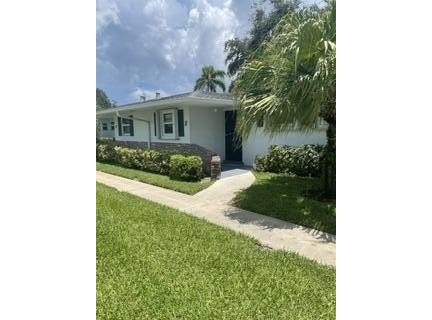 2758 Emory Drive E, West Palm Beach, FL 33415
