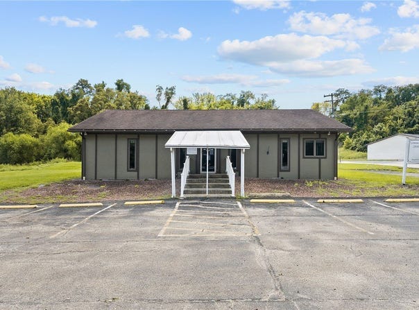 685 National Pike W, Centerville, PA 15417