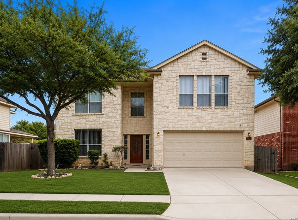 8943 Burnt Path, Helotes, TX 78023