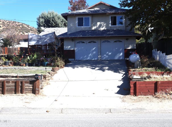 14955 Elizabeth Lake Road, Lake Hughes, CA 93532