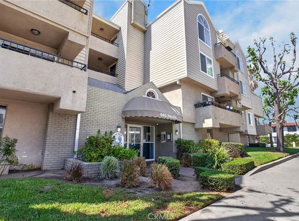 645 Pacific Ave, Long Beach, CA 90802