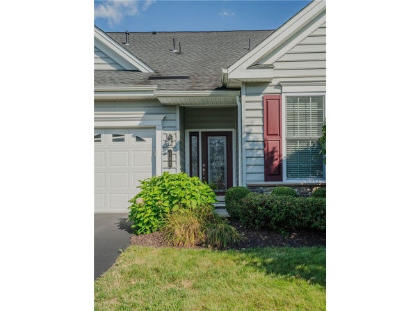 157 Independence Way, Ohio Twp, PA 15143