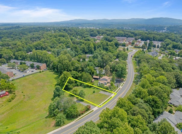 2541 BARRACKS RD lot: 25-A, CHARLOTTESVILLE, VA 22901
