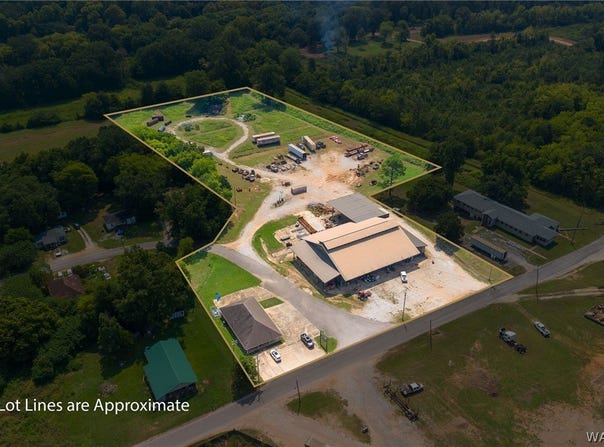 451 Mill St, Centreville, AL 35042