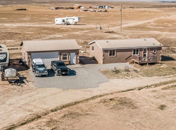 1995 16 Road, Loma, CO 81524