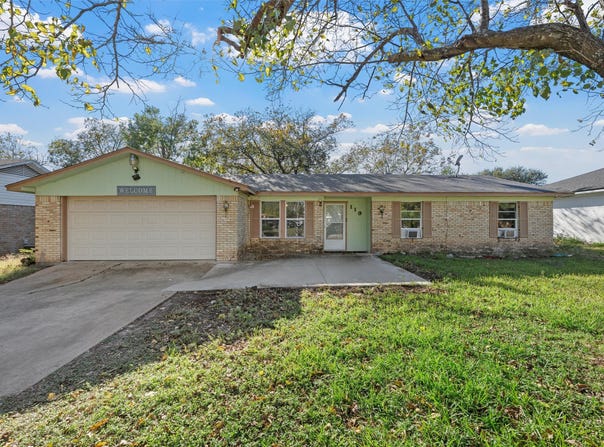 119 New Acres Drive, Hewitt, TX 76643