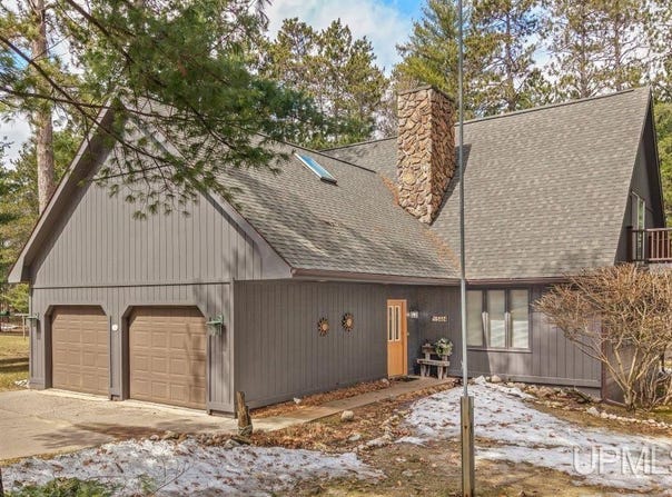 W5484 Pine Drive, Norway, MI 49870