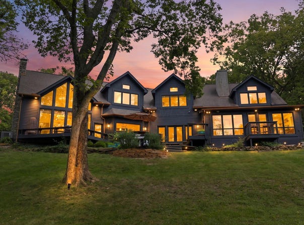 7827 Riverside Drive, Dublin, OH 43016